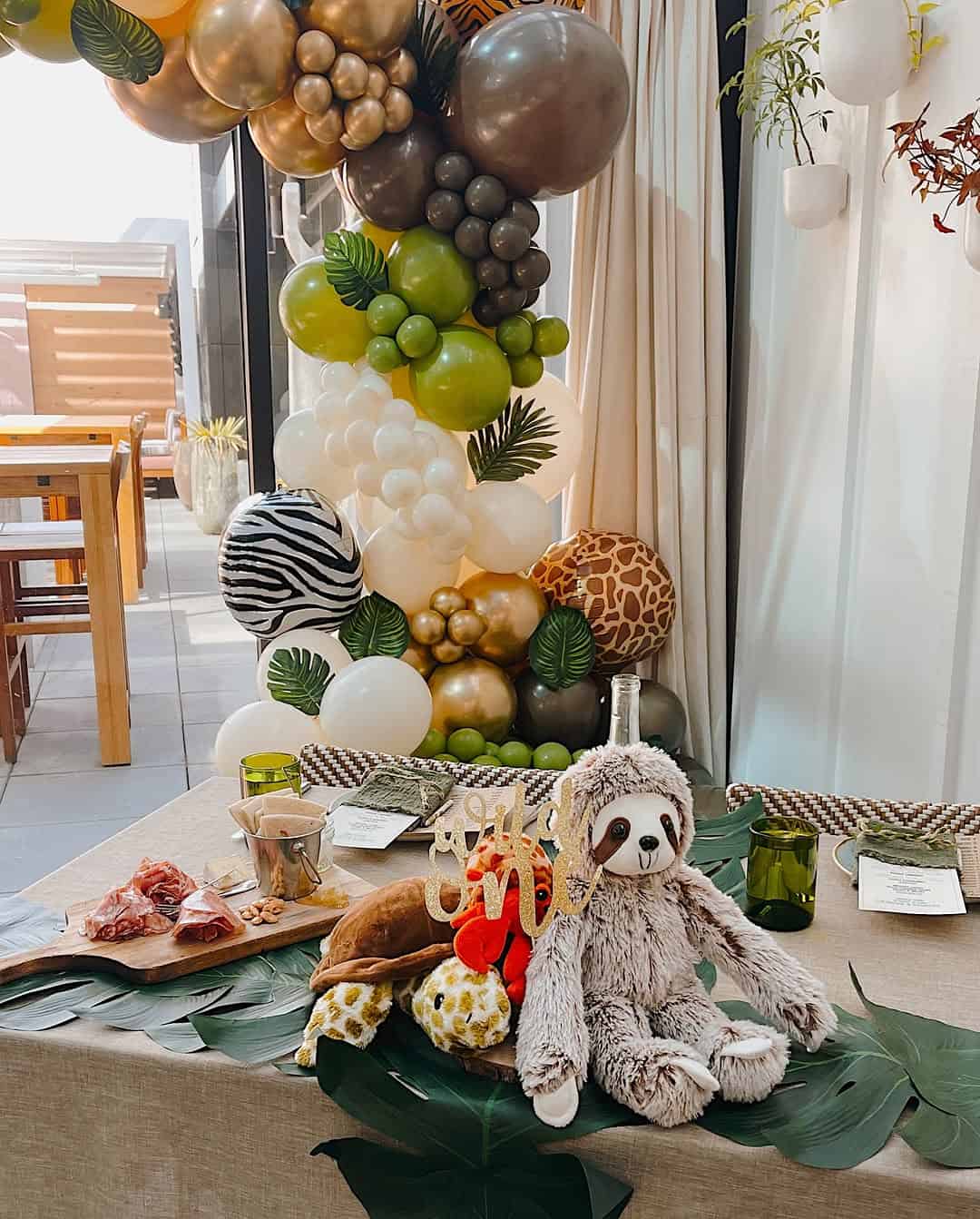 Dash of Nash, Nashville Party Decor Planner